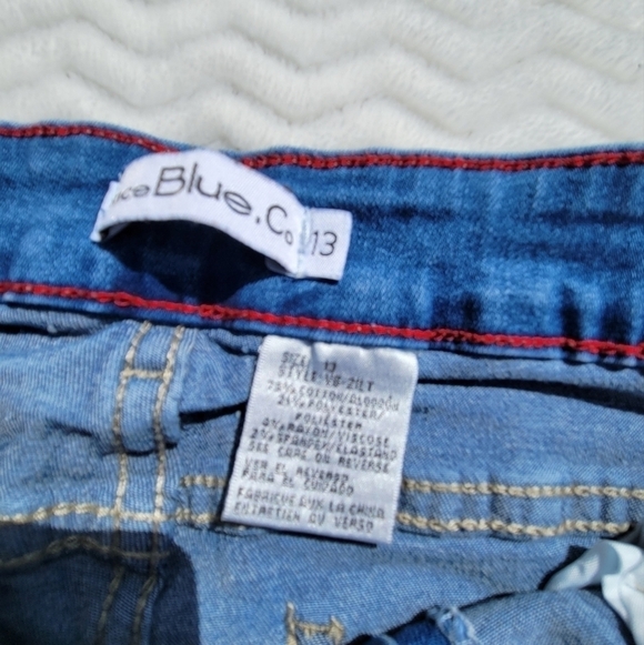 Vince Blue Co Distressed Jeans Size 13 Junior - Picture 5 of 9